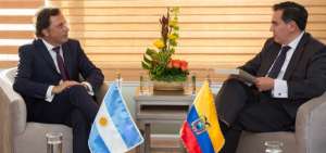 El embajador present&oacute; el lunes sus cartas credenciales que lo acreditan como jefe de la misi&oacute;n diplom&aacute;tica ante el canciller de Ecuador en funciones, Rolando Su&aacute;rez. 