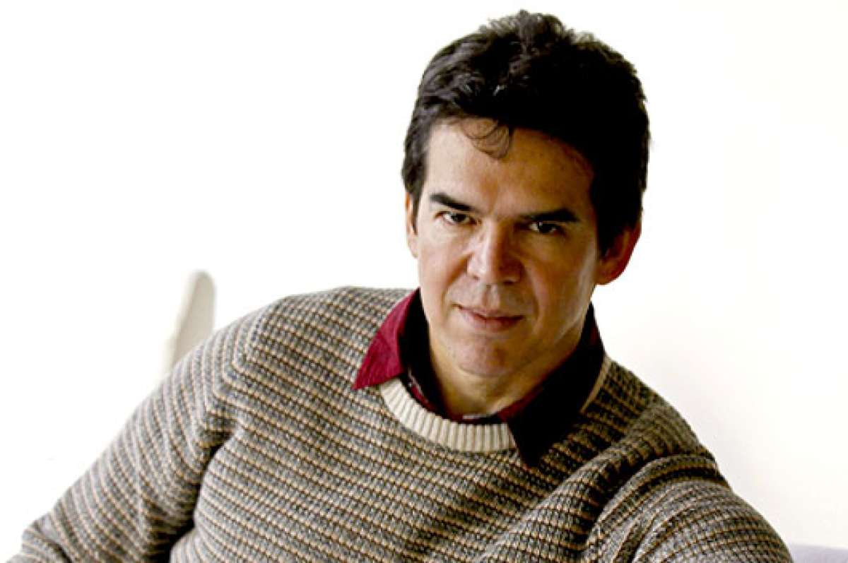 El autor boliviano cierra con Iris la trilog&iacute;a sobre la violencia que empez&oacute; con Los vivos y los muertos (2009) y Norte (2011). Foto: EFE