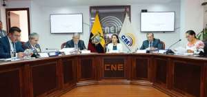 El pleno del Consejo Nacional Electoral (CNE) decidi&oacute; suspender la aprobaci&oacute;n del calendario electoral hasta que se incluyan todas las observaciones.