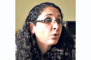 Catalina Alb&aacute;n, directora de la Comisi&oacute;n de Gesti&oacute;n Ambiental.
