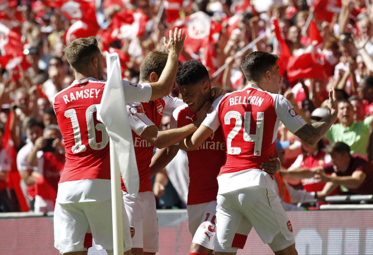 Arsenal y Roma se juegan su futuro en la Liga de Campeones