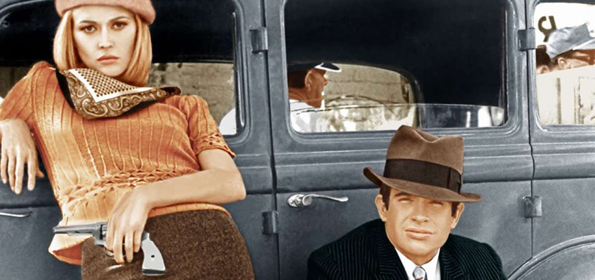 Bonnie y Clyde narra la vida de dos villanos que se enamoran y recorren  el medio oeste, oeste y sur de EE.UU. cometiendo todo tipo de fechor&iacute;as.