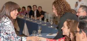 Lilia Villavicencio, presidenta de la C&aacute;mara Nacional del Calzado, firm&oacute; un acuerdo con la Uni&oacute;n Europea para recibir fondos no reembolsables.