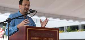 El anterior cargo de Cort&aacute;zar fue como gerente de Refinaci&oacute;n de Petroecuador desde noviembre de 2016. Tambi&eacute;n fue gerente (e) de Petroamazonas.