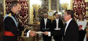 Embajador de Ecuador presenta Cartas Credenciales en Espa&ntilde;a