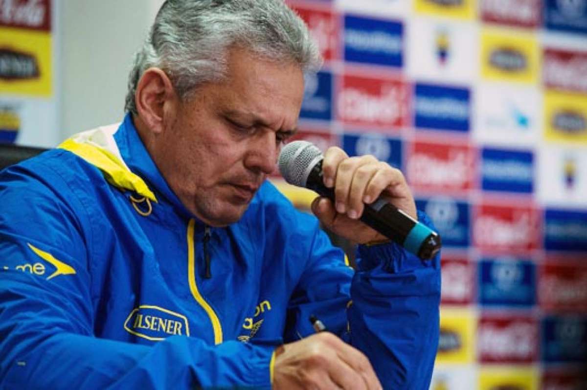 Rueda, preocupado por &lsquo;legionarios&rsquo;
