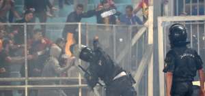 Semifinal de la Champions africana deja 38 polic&iacute;as heridos