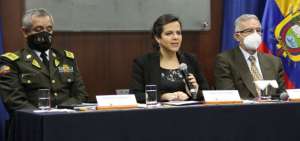 Rueda de prensa ofrecida en el Palacio de Gobierno.