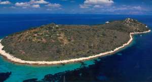 Angelina Jolie y Brad Pitt planean comprar una isla griega por 4.7 millones de d&oacute;lares