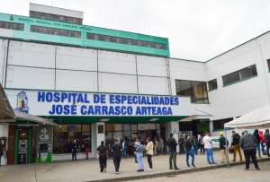 La secretaria general del Sindicato Nacional Único de Obreros del Instituto Ecuatoriano de Seguridad Social (IESS) es investigada por presuntos actos de corrupción y nepotismo en el IESS de Azuay y en el sistema de salud. 