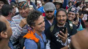 Mark Ruffalo y Leonardo DiCaprio lideran campa&ntilde;a en favor de la "energ&iacute;a limpia"