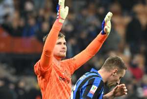 Josep Martínez, portero español del Inter de Milán atropelló a un anciano. La víctima murió.