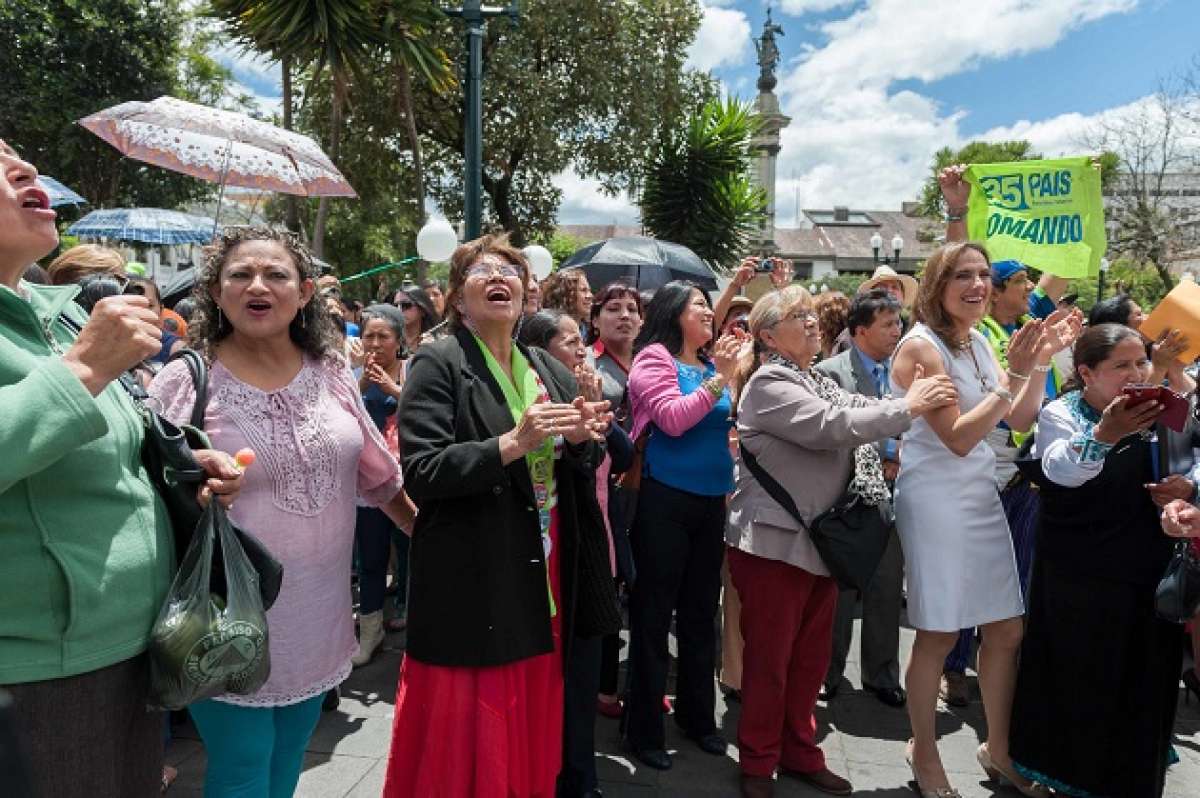 Las mujeres piden la implementaci&oacute;n  de mecanismos democr&aacute;ticos con principios inclusivos, horizontalidad, equidad y g&eacute;nero. Foto: Miguel Jim&eacute;nez/ EL TEL&Eacute;GRAFO