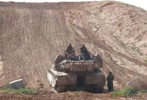 Israel lanzó operación terrestre en el centro y sur de Gaza.