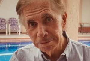 Alfonso Espinosa de los Monteros se recupera tras sufrir una grave caída que lo llevó al quirófano