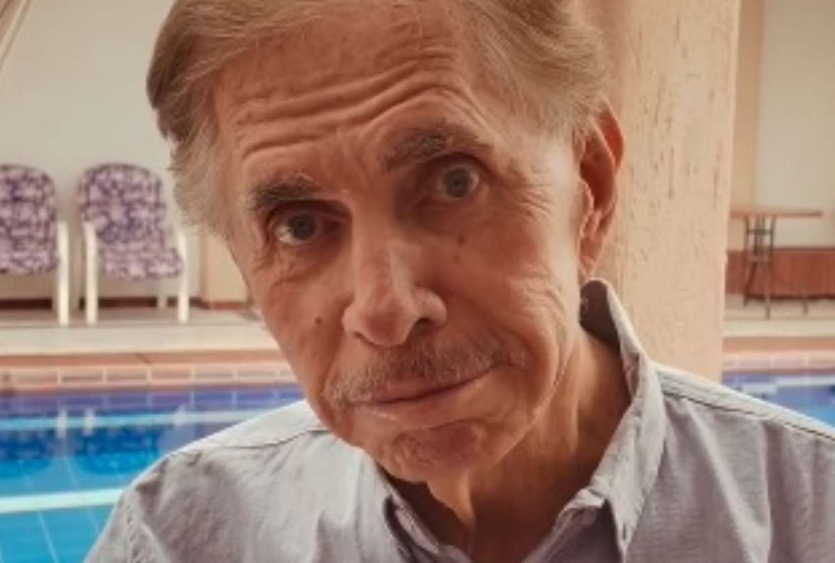 Alfonso Espinosa de los Monteros se recupera tras sufrir una grave caída que lo llevó al quirófano
