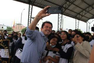 Ministro de Gobierno visitó la provincia de El Oro para destacar la obra educativa del Gobierno
