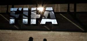 La FIFA entrega a la justicia suiza el resultado de su investigaci&oacute;n interna
