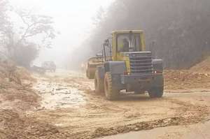 Lluvias tienen en alerta a dos provincias del sur      