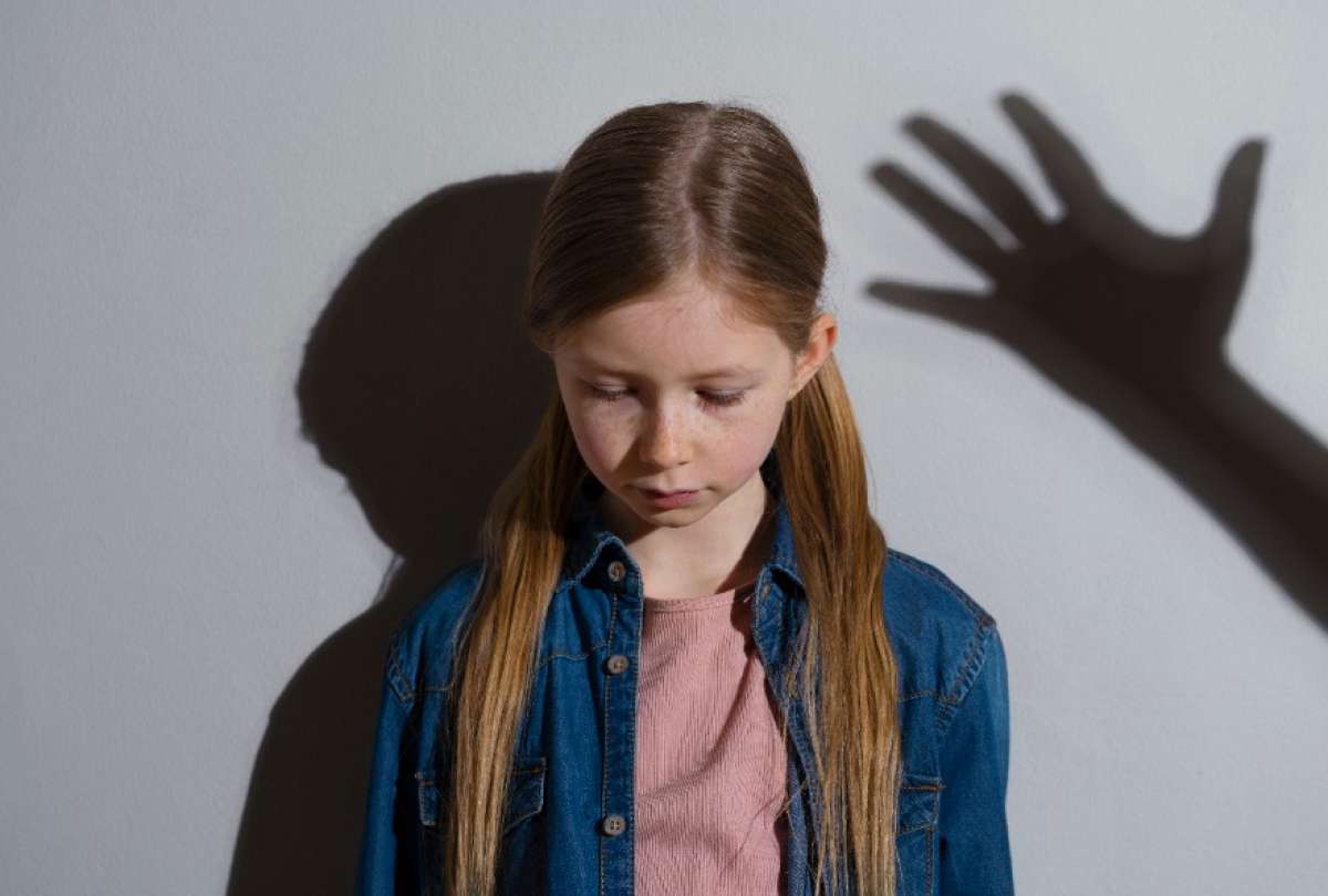 El hecho fue presenciado por el hermano mayor de la v&iacute;ctima, quien comunic&oacute; lo ocurrido a su abuela.