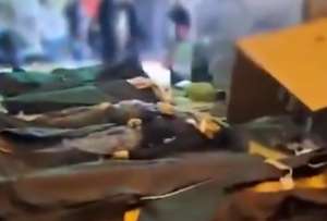 Protestas en Ir&aacute;n contin&uacute;an bajo fuerte represi&oacute;n.