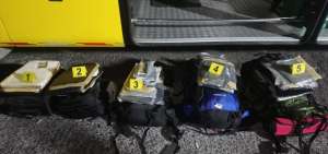 La Polic&iacute;a hall&oacute; 17,34 kilos de marihuana en maletas en un bus que viajaba a Pastaza.