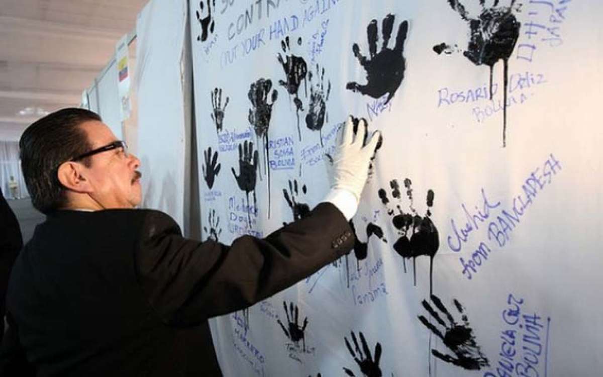 Campa&ntilde;a "La mano Sucia de Chevr&oacute;n" fue presentada en la Cumbre G77