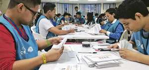 Alrededor de 400 personas laboraron en el Centro de Procesamiento de Resultados de El Oro para el procesamiento de los datos electorales.