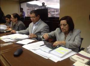 En la audiencia de formulaci&oacute;n de cargos contra los 5 procesados se encuentra la fiscal subrogante Cecilia Armas. Foto: Fiscal&iacute;a 