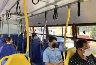 Carga decomisada en un vehículo detenido en Calderón.
