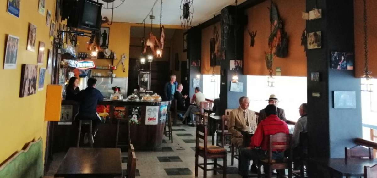 Sabor, modernidad y tradici&oacute;n en las cafeter&iacute;as de Cuenca