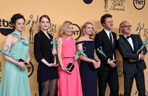 Elenco de Birdman fue galardonado en los premios SAG 