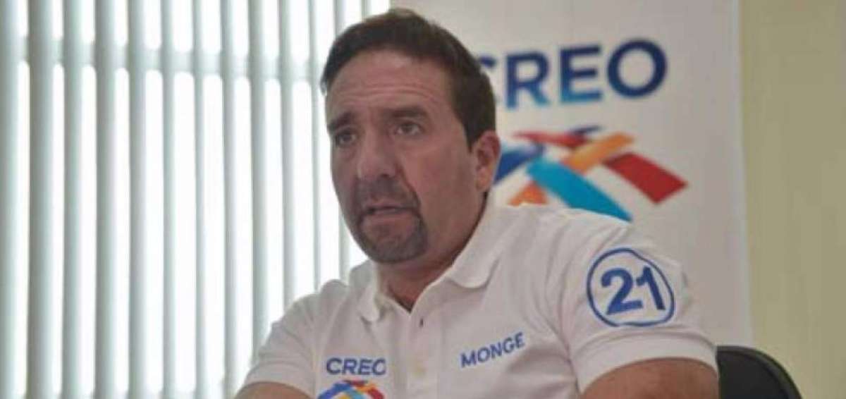 Monge admiti&oacute; que se reuni&oacute; con dirigentes de Pachakutik