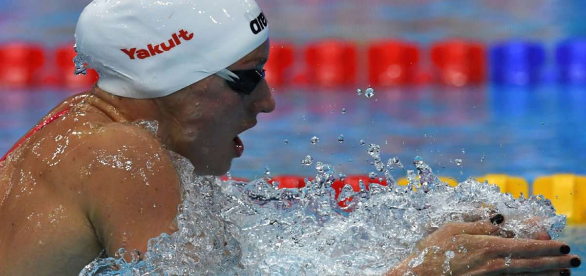 Katinka Hosszu, conocida como la &lsquo;Iron Lady&rsquo;, le dio a Hungr&iacute;a la medalla de oro en los 200 metros estilos del Campeonato Mundial que se realiza en su pa&iacute;s. 