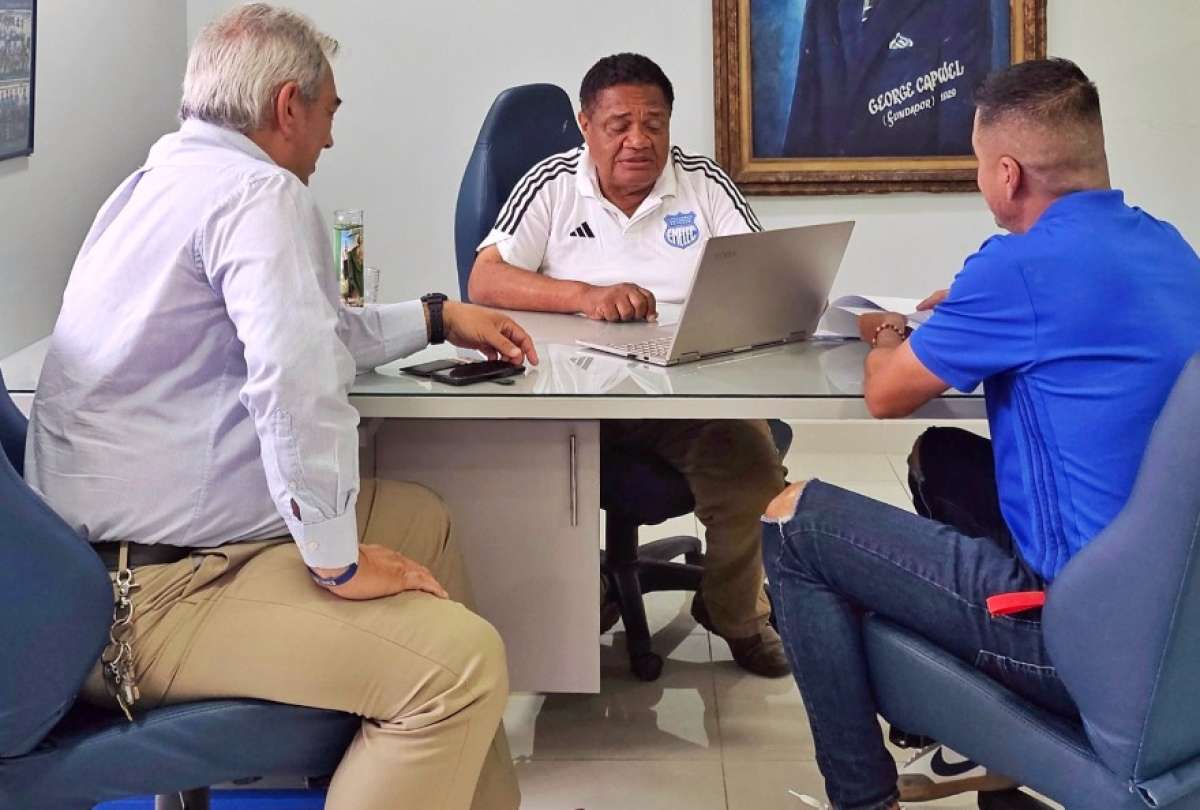 Falero y Cortez dejarán sus cargos en Emelec