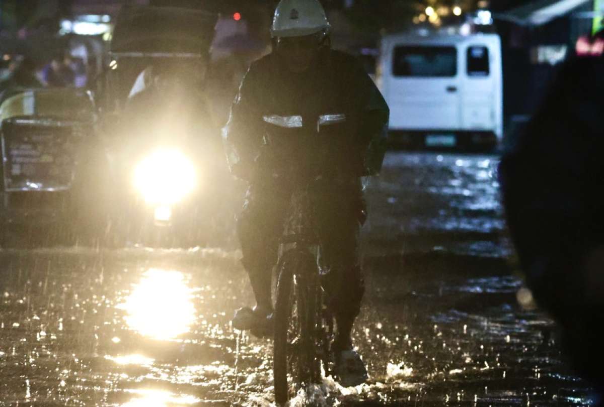El supertifón Ragasa, la mayor tormenta del año, llega a Filipinas y amenaza a varios países