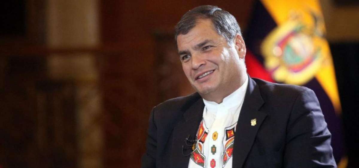 El presidente Rafael Correa brindar&aacute; esta noche una entrevista en la que analizar&aacute; las perspectivas econ&oacute;micas del pa&iacute;s en 2016.