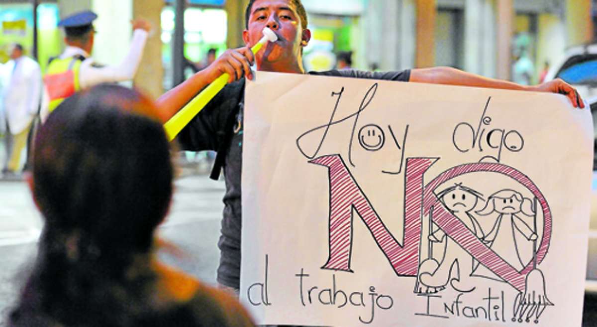 En Guayaquil, Dur&aacute;n y Samborond&oacute;n, el Ministerio de Inclusi&oacute;n Econ&oacute;mica y Social realiz&oacute; jornadas l&uacute;dicas y de reflexi&oacute;n con la ciudadan&iacute;a. Foto: Francisco Ipanaqu&eacute; / El Tel&eacute;grafo
