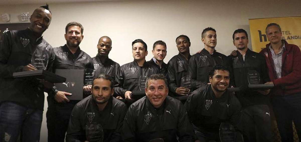 Liga de Quito recibe condecoraci&oacute;n por "servicios relevantes" a la capital