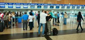 A similitud de a&ntilde;os anteriores, en el aeropuerto de Guayaquil se espera que el movimiento de pasajeros incremente durante los meses de vacaciones.