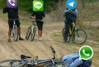 WhatsApp presentó fallas en el envío de mensajes este jueves. 