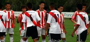 Denuncian supuestos abusos contra menores de divisiones inferiores de River