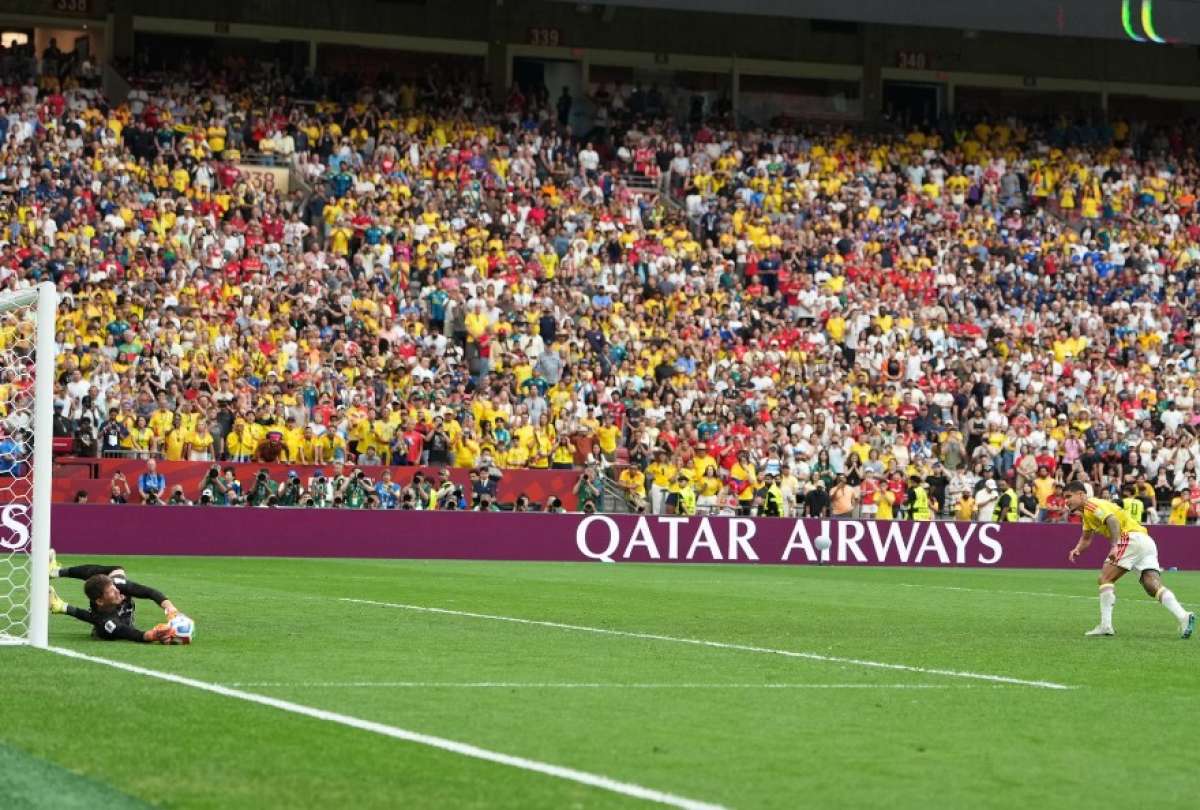 Colombia busca su clasificaci&oacute;n a cuartos de final.
