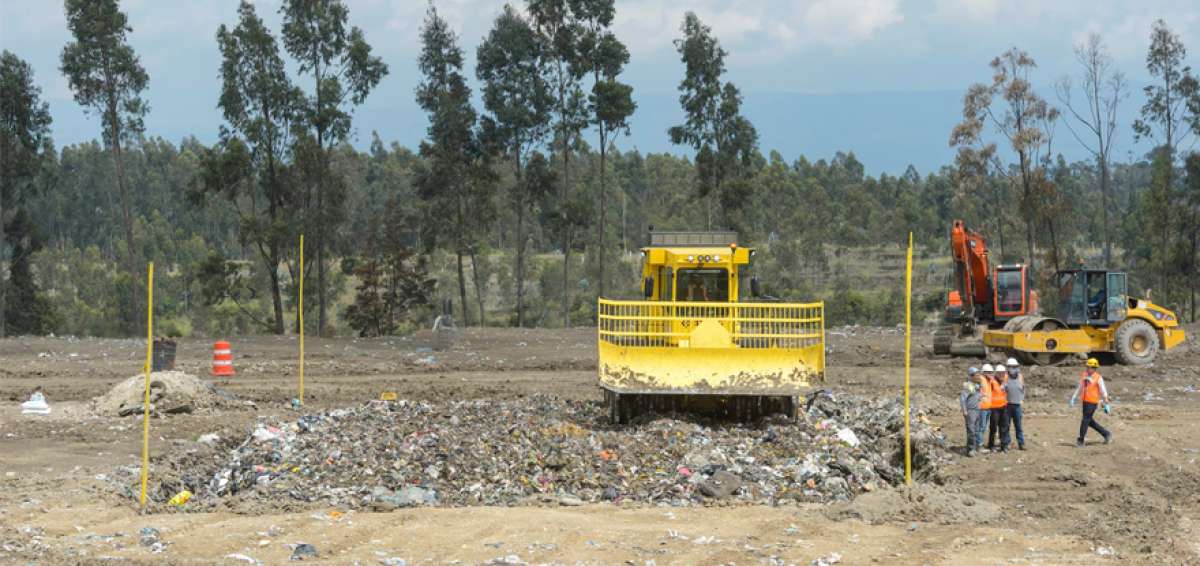 Compactadora elevar&aacute; en 25% la vida &uacute;til de relleno sanitario
