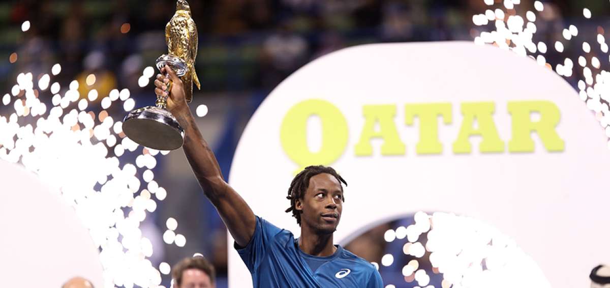 Monfils celebra su victoria sobre el ruso Andrey Rublev en Doha, en el  Khalifa International Tennis Complex.