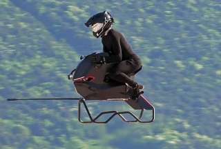 La moto voladora Volonaut Airbike tiene una autonomía de vuelo de 10 minutos.