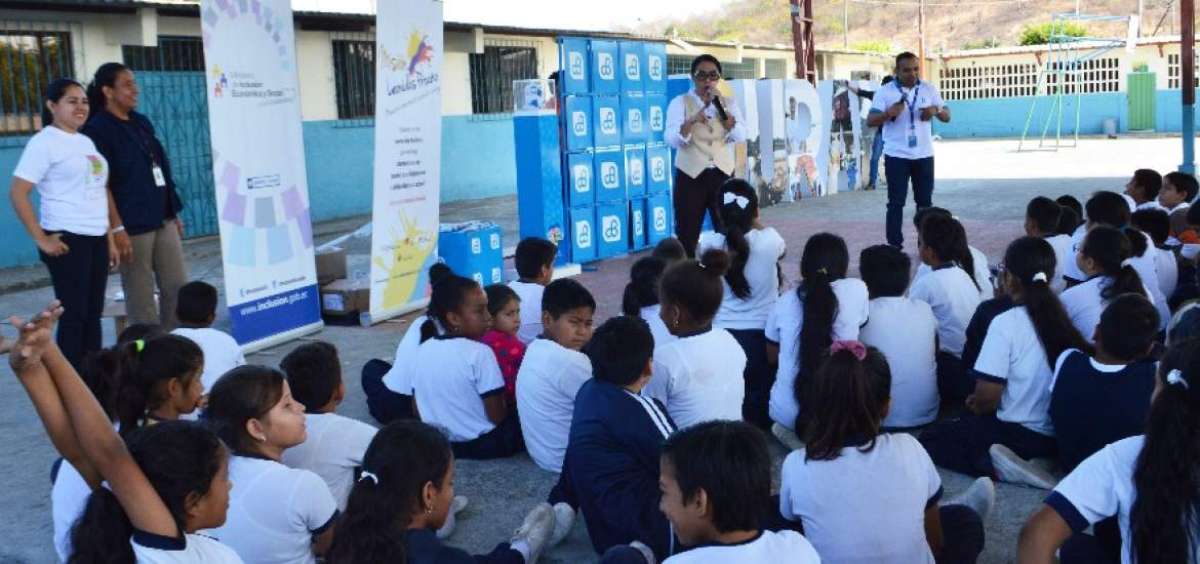 La capacitaci&oacute;n la recibieron los alumnos de la  escuela Monse&ntilde;or Leonidas Proa&ntilde;o, del sector Primavera 2.
