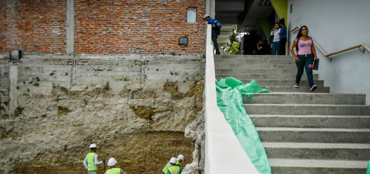 La Uleam sigue en reconstrucci&oacute;n. Se edifican obras como seis aulas de la Facultad de Turismo afectadas por el terremoto del 16-A.