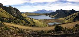 En la v&iacute;a a las lagunas de Mojanda fueron hallados los j&oacute;venes.