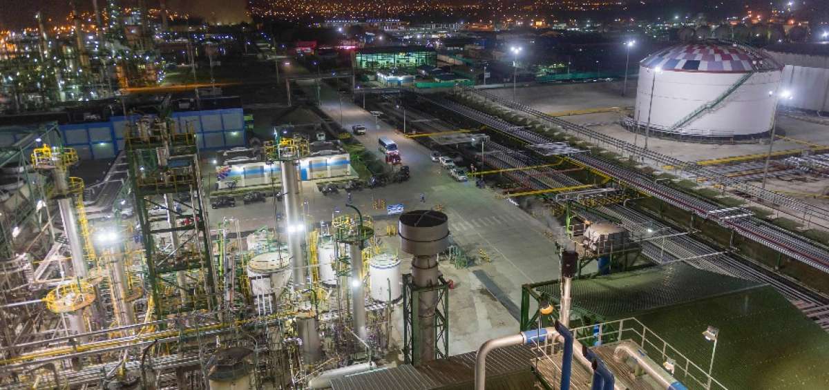 La refiner&iacute;a de Esmeraldas mejorada